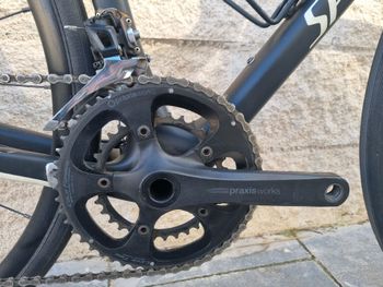 Used Specialized Roubaix Sport 2020 2020 Road & Gravel, Black — image 3 of 17