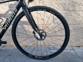 Used Specialized Roubaix Sport 2020 2020 Road & Gravel, Black — image 7 of 17