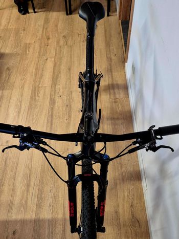 Tweedehands Focus RAVEN 8.9 2019 2019 Mountainbike — afbeelding 3 van 6