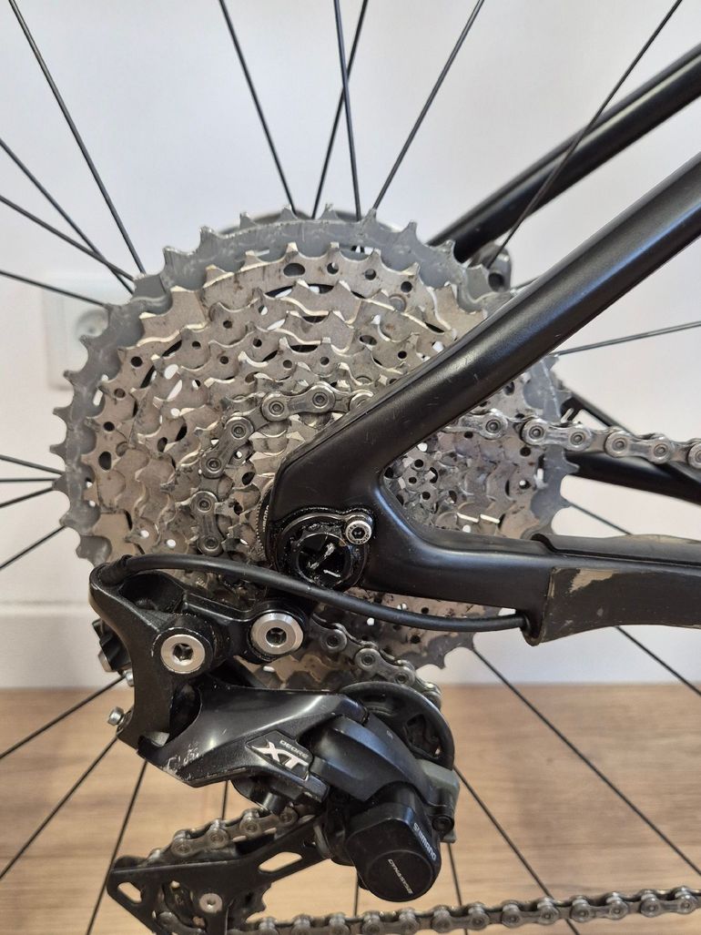 Tweedehands Focus RAVEN 8.9 2019 2019 Mountainbike — afbeelding 4 van 6