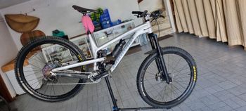Used Propain Tyee AL5 29 Custom 2022 Mountainbike, Light Gray, 29 — image 6 of 7