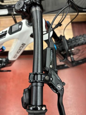 Used ROCKY MOUNTAIN POWERPLAY INSTINCT SL C70 2025 2025 Mountainbike, Black — image 6 of 6