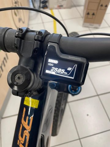 Gebrauchtes Orbea Rise 2022 Mountainbike, Blau — Bild 8 von 10