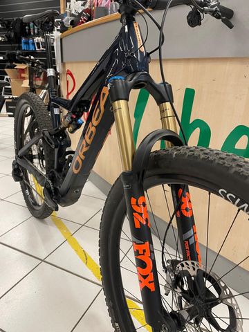 Gebrauchtes Orbea Rise 2022 Mountainbike, Blau — Bild 5 von 10