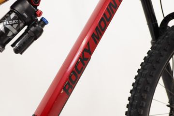 Used Rocky Mountain Instinct Alloy 50 2022 2022 Mountainbike, Red, 27.5, 29 — image 7 of 12