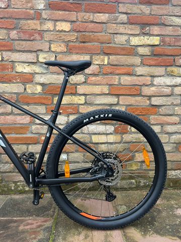 Used KTM Ultra Fun 2022 Mountainbike, Black — image 8 of 8