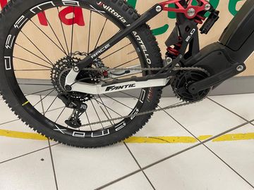 Fantic XXF 2.0 Race 2022 2022 Mountainbike usato, Bianco — immagine 8 di 9