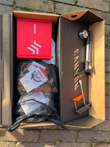 Brugt Canyon LUX SRAM GX Eagle AXS (T-Type) 2024 Mountainbike — billede 14 af 15