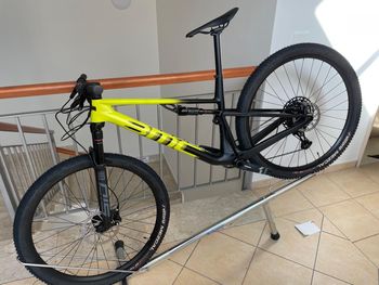 Used BMC Fourstroke FOUR 2024 2024 Mountainbike, Black, 29 — image 2 of 3