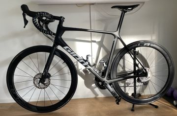 Giant TCR Advanced Pro Team Disc 2020 Road & Gravel d'occasion — image 3 sur 6