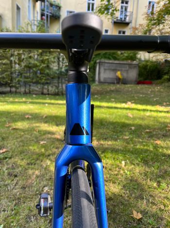Used Canyon Canyon Ultimate CF SL7 Di2 2023 Road & Gravel, Blue — image 44 of 70