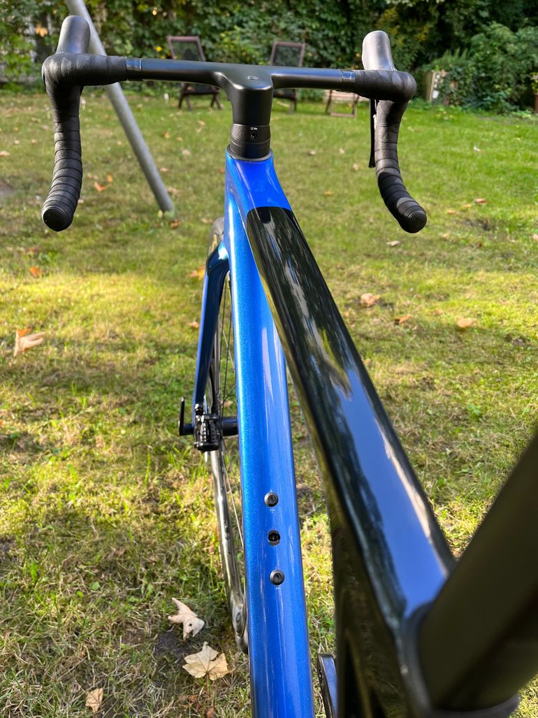 Used Canyon Canyon Ultimate CF SL7 Di2 2023 Road & Gravel, Blue — image 15 of 70