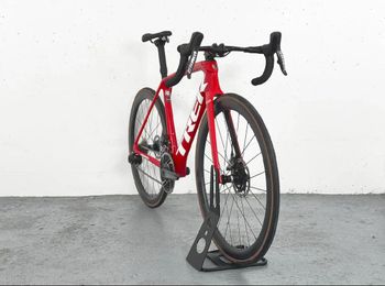 Trek Émonda SLR 9 eTap 2023 2023 Road & Gravel usato, Rosso — immagine 2 di 5