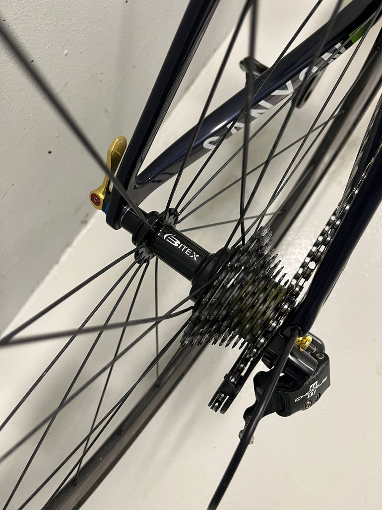 Used Canyon Movistar Team Canyon Ultimate CF SLX 9.0 SL Aero 2014 Road & Gravel, Black — image 12 of 12