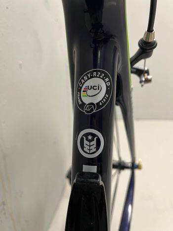 Used Canyon Movistar Team Canyon Ultimate CF SLX 9.0 SL Aero 2014 Road & Gravel, Black — image 4 of 12