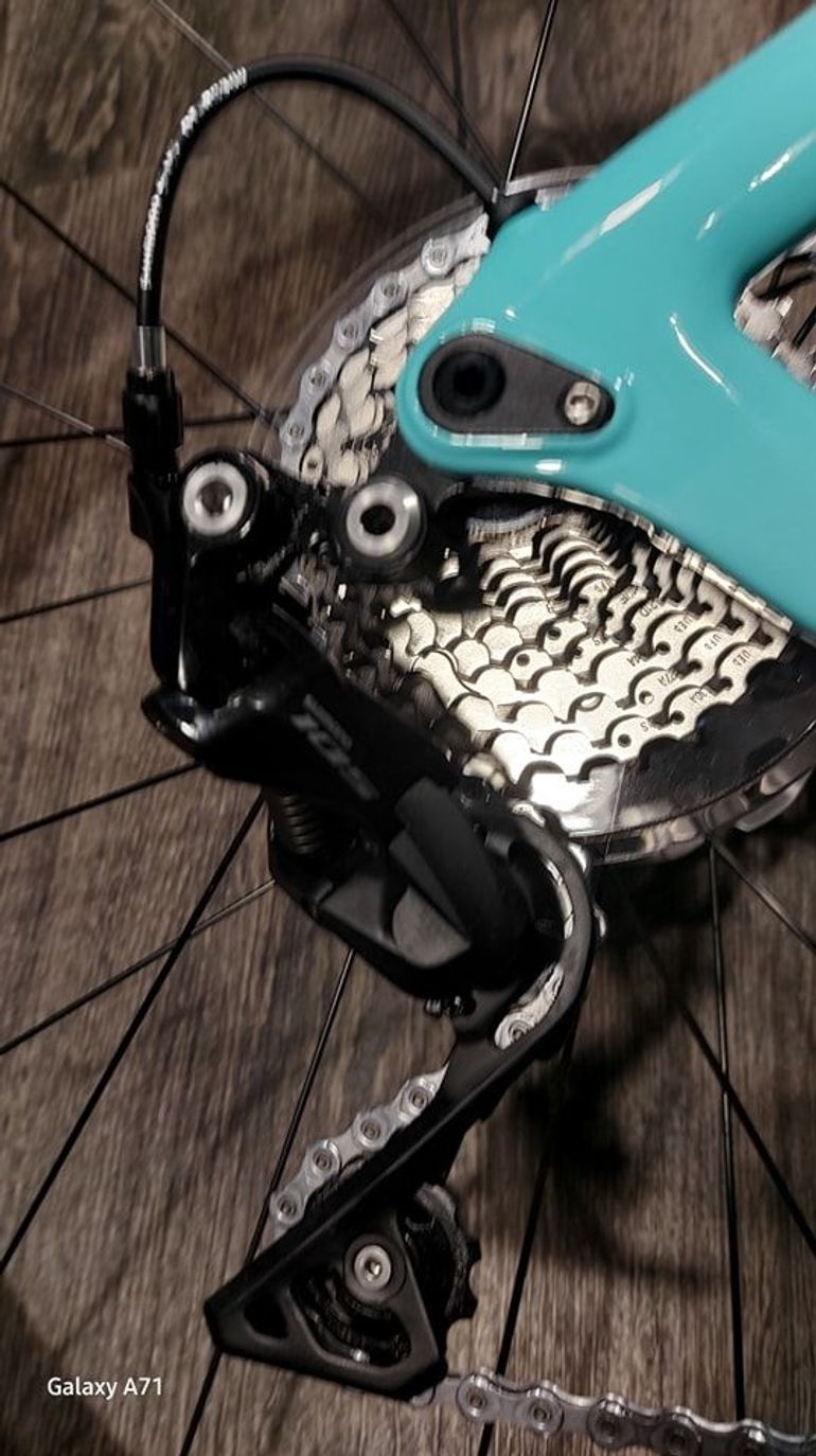 Used Bianchi Aria - 105 2022 2022 Road & Gravel — image 2 of 8