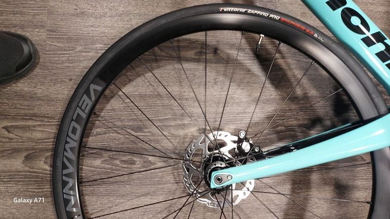 Used Bianchi Aria - 105 2022 2022 Road & Gravel — image 7 of 8