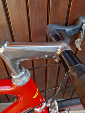 Used C4 Class 1999 Road & Gravel, Red — image 5 of 13