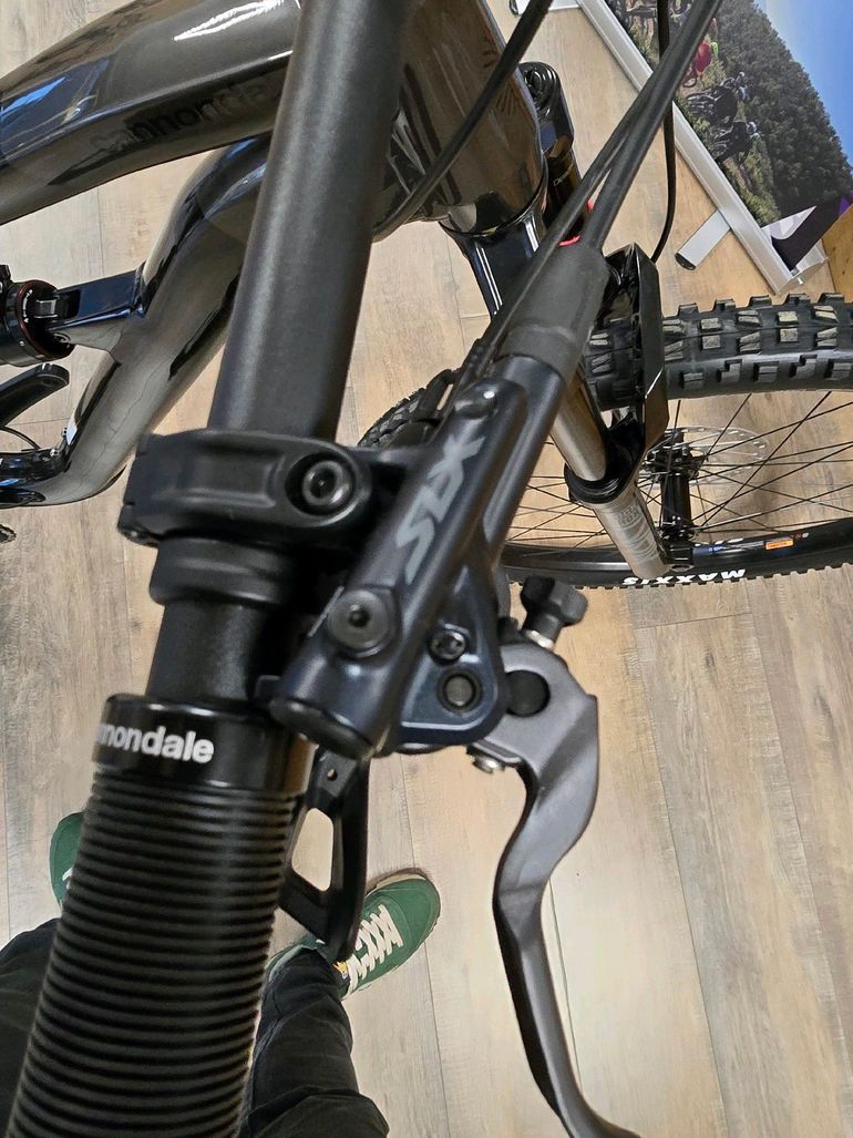 Cannondale Habit LT 2 2024 2024 Mountainbike usato, Nero — immagine 4 di 9