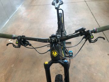 Brugt Mondraker CRAFTY CARBON XR 2022 2022 Mountainbike — billede 3 af 5