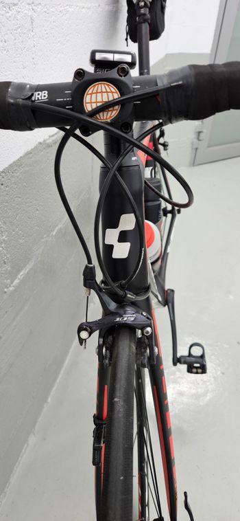 Used CUBE Agree GTC Race 2014 Road & Gravel, Red — image 9 of 9