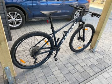 Trek Marlin 7 Gen 2 2023 2023 Mountainbike d'occasion — image 8 sur 11