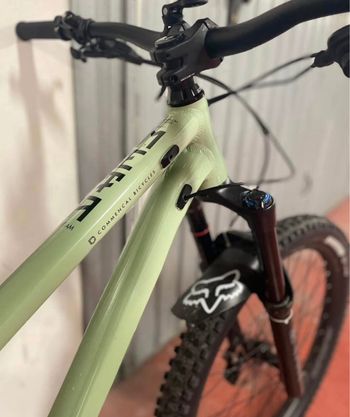 Used Commencal META HT AM RIDE 2022 2022 Mountainbike, Green, 29, 27.5 — image 10 of 11
