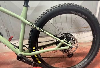 Used Commencal META HT AM RIDE 2022 2022 Mountainbike, Green, 29, 27.5 — image 6 of 11