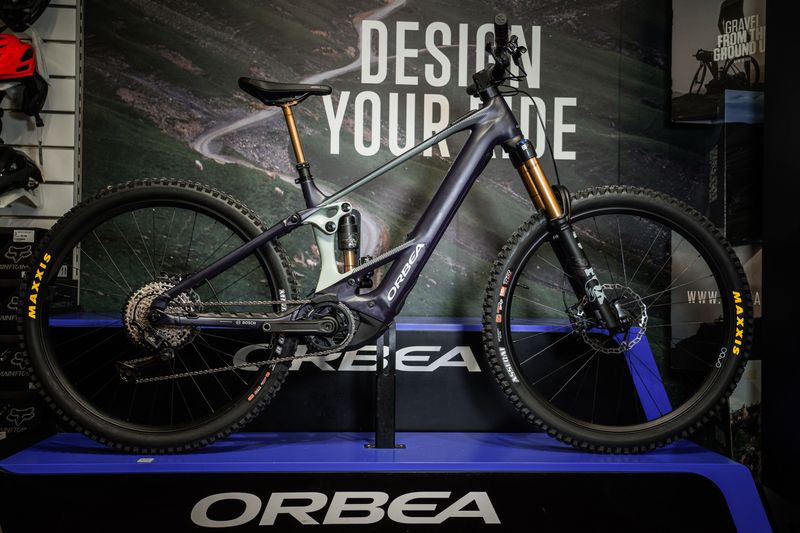 Tweedehands Orbea WILD H10 2025 2025 Mountainbike — afbeelding 1 van 7