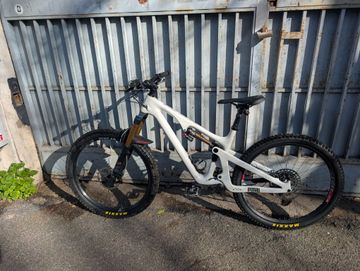 Yeti SB140 27.5 C2 2022 2022 Mountainbike d'occasion — image 5 sur 6