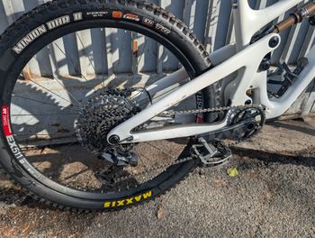 Yeti SB140 27.5 C2 2022 2022 Mountainbike usato, Bianco — immagine 6 di 6
