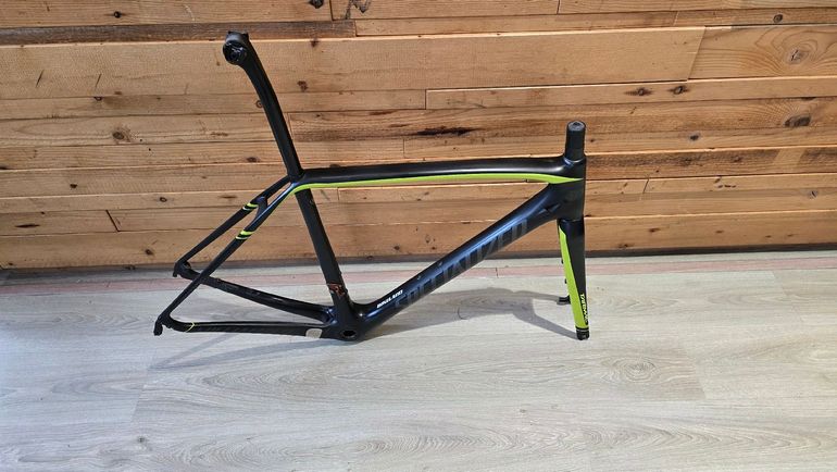 Brugt Specialized Tarmac Pro Disc Race 2015 Frameset 2015 Road & Gravel — billede 2 af 12