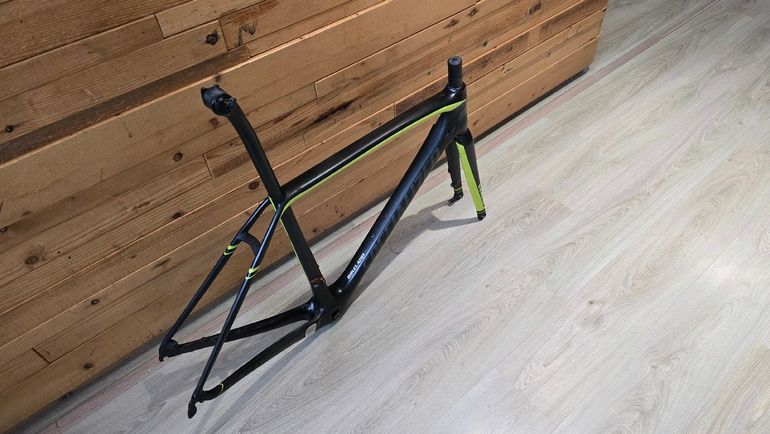 Brugt Specialized Tarmac Pro Disc Race 2015 Frameset 2015 Road & Gravel — billede 3 af 12