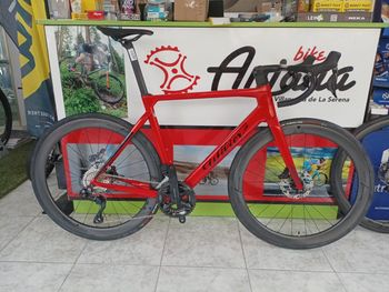 Used Wilier FILANTE SL SHIMANO 105 DI2 RUEDAS CARBONO SWR 50 2025 Road & Gravel