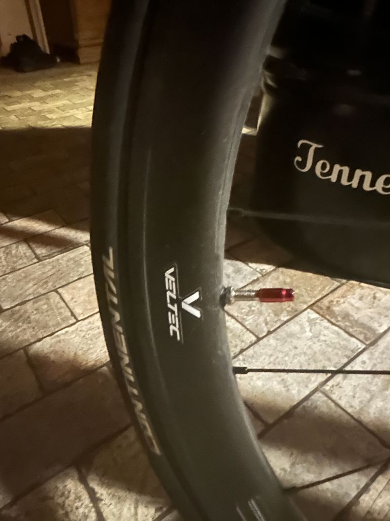 Used Felt Ar1 SRAM Force 2020 Road & Gravel, Hellgrau — image 9 of 13