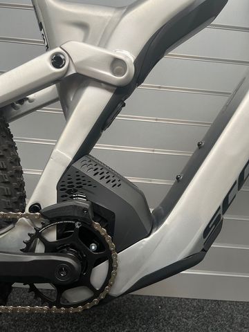 Scott Strike eRIDE 920 EVO 2023 2023 Mountainbike usato, Bianco — immagine 4 di 5