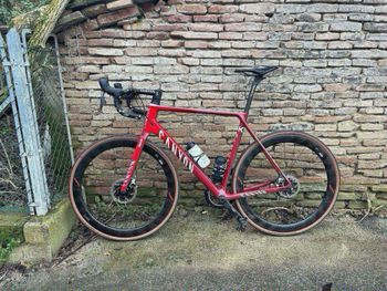 Used Canyon Ultimate CF SLX Disc 9.0 Aero 2018 2018 Road & Gravel