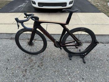 Used Trek Madone SLR 9 AXS Gen 7 2024 2024 Road & Gravel — image 7 of 7