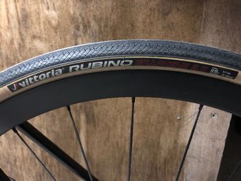 Used BMC Roadmachine FIVE 2023 2023 Road & Gravel, Black — image 4 of 7