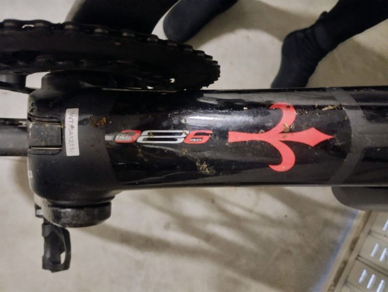 Used Wilier Cento1SR 2016 Road & Gravel, Black — image 2 of 6