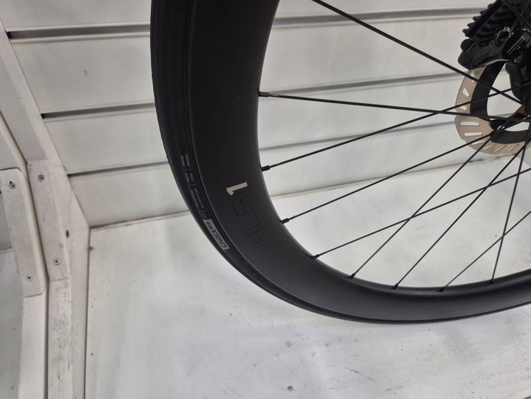Giant Propel Advanced SL 0 2024 2024 Road & Gravel usato, Nero — immagine 3 di 7