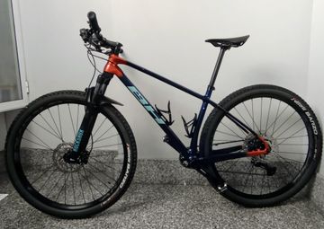 Used BH ULTIMATE RC 7.0 2022 2022 Mountainbike, Blue, 29 — image 2 of 6