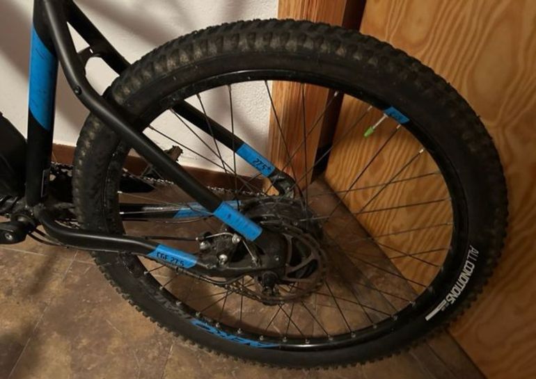 Used ROCKRIDER E-ST500 V2 Electric Mountain Bike, / - 27.5" 2020 2020 Mountainbike, Black, 27.5 — image 3 of 6