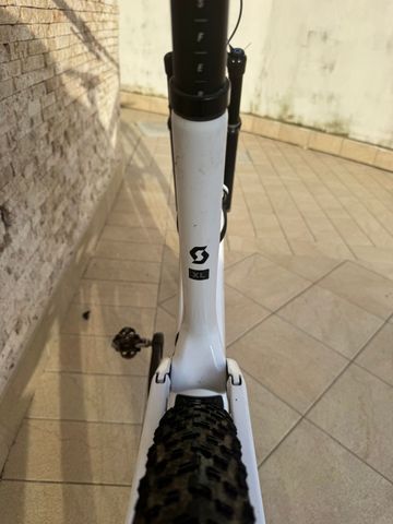 Used Scott Spark RC Pro 2022 2022 Mountainbike, White, 29 — image 6 of 7