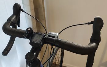Used TRIBAN RC120 Disc Road Bike 2022 Road & Gravel, Blue — image 5 of 7
