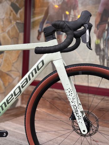 Brugt Megamo Silk SRAM Red ETap AXS Road & Gravel — billede 3 af 5