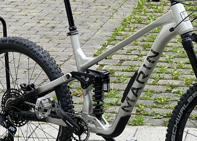 Used Marin Alpine Trail XR 2024 Frameset 2024 Mountainbike, Light Gray, 27.5 — image 1 of 3