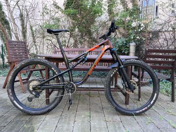 Brugt Rocky Mountain Altitude Carbon 70 2020 2020 Mountainbike — billede 2 af 18