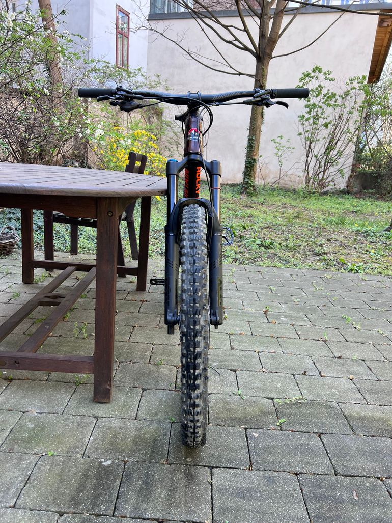 Brugt Rocky Mountain Altitude Carbon 70 2020 2020 Mountainbike — billede 3 af 18
