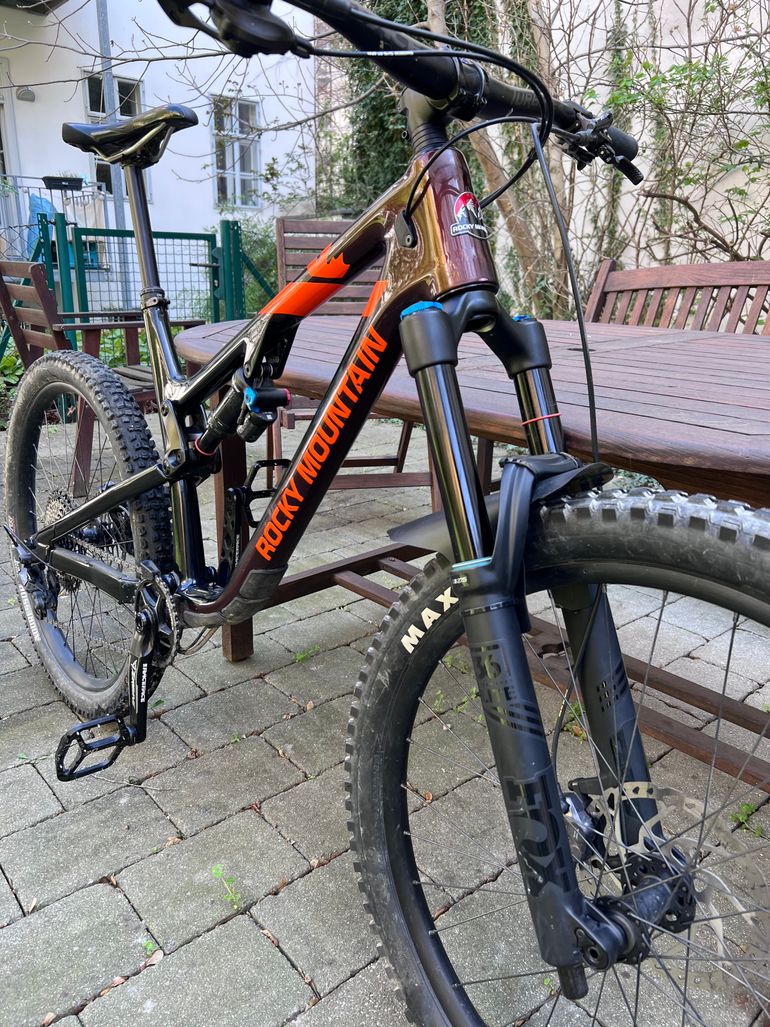 Brugt Rocky Mountain Altitude Carbon 70 2020 2020 Mountainbike — billede 15 af 18